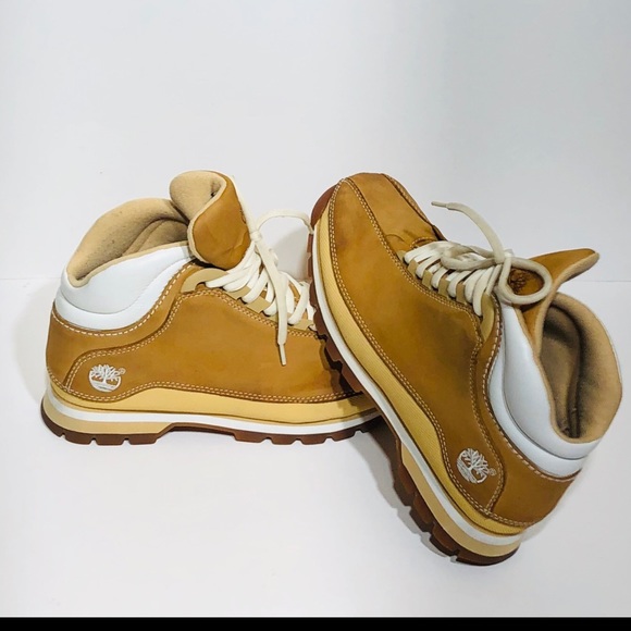 SOLD - Picture 3 of 4